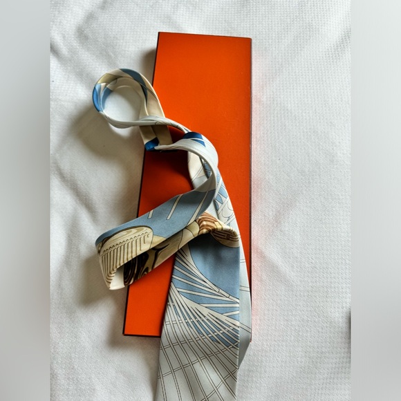 🎈Hermes Mens Tie - Picture 4 of 17